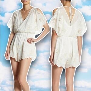 ASTR THE LABEL Alicia Kimono Sleeve Floral Applique Romper Cottagecore Bohemian